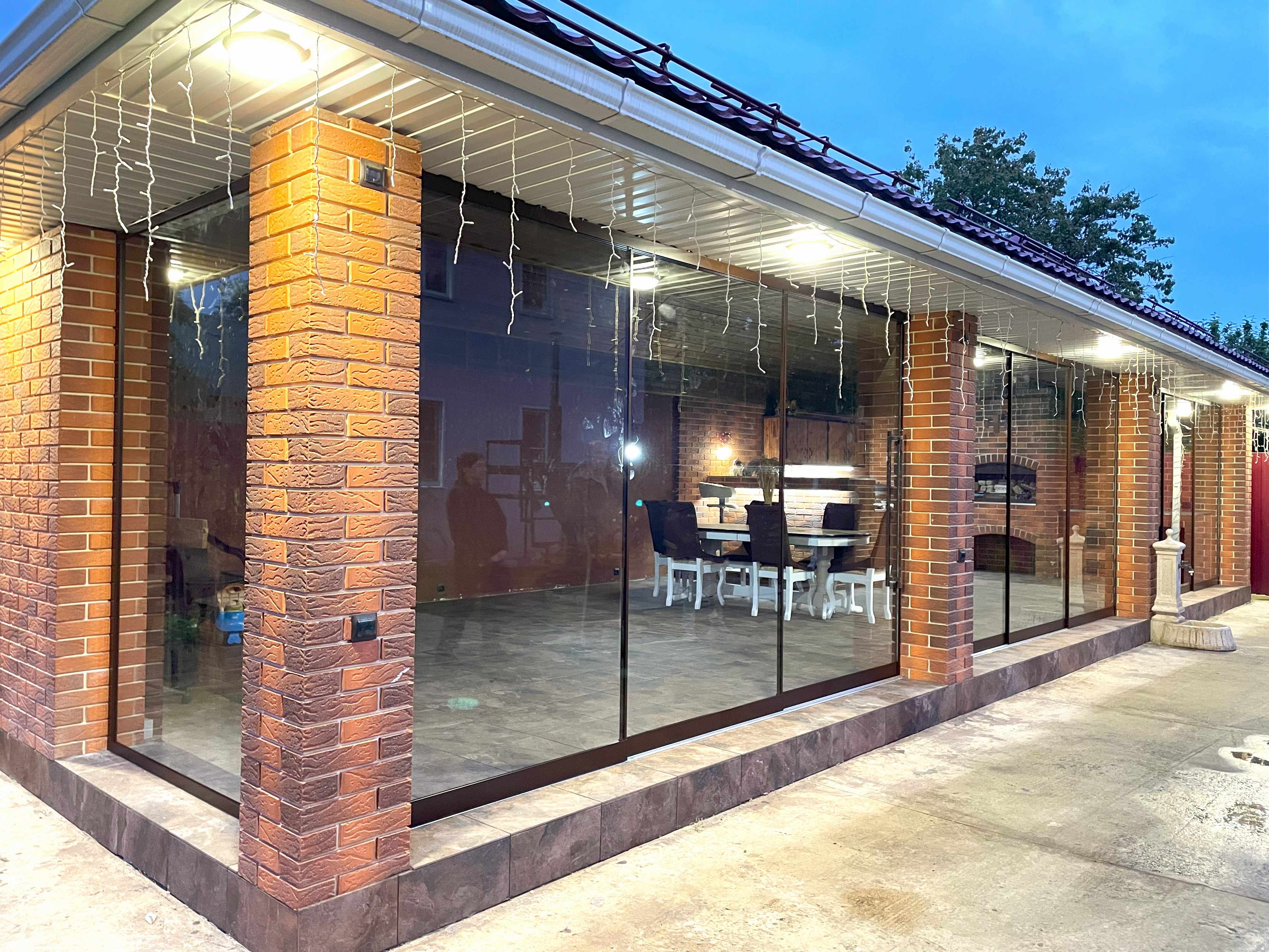 Остекление летней кухни